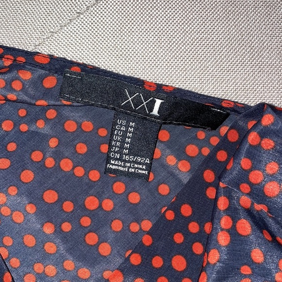 Forever 21 Navy Red polkadots Blouse top shirt - Picture 6 of 6